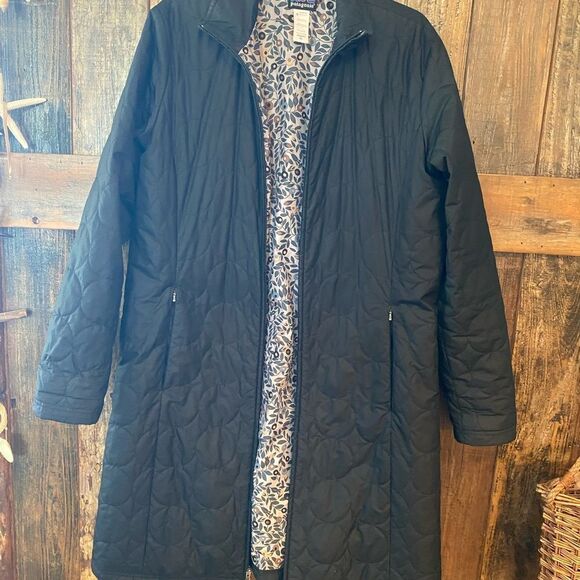Patagonia Sz XL Black Long Winter Quilted Pocket Front Zipper Coat Jacket - Picture 3 of 8